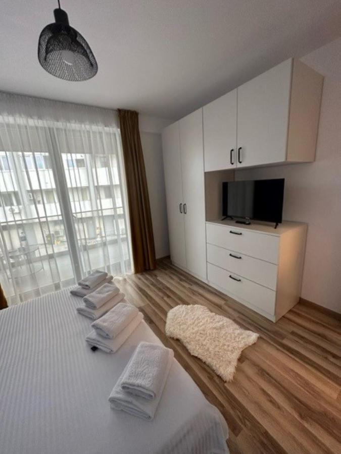Апартаменты Escape Lounge Крайова Экстерьер фото